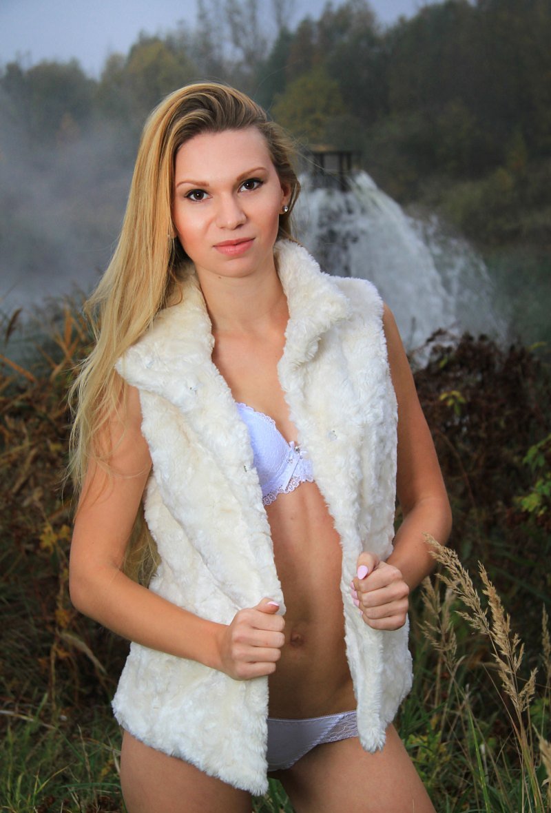 Машенька, 20 лет, 7 размер груди